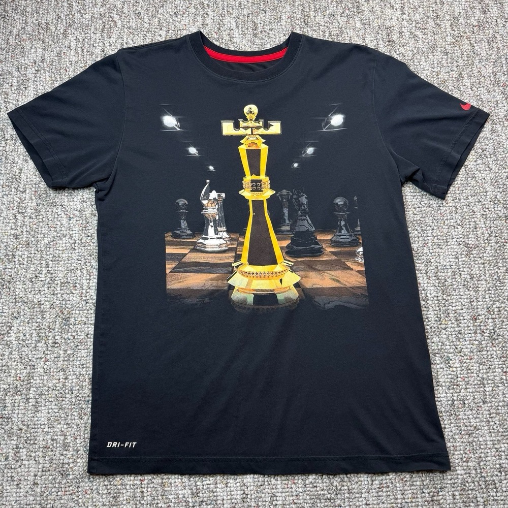 Nike LeBron James Shirt Mens Medium Chess King Piece Dri Fit Black